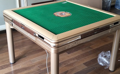棋牌室刚察刚察麻将机实拍展示